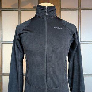 PATAGONIA | R1 Full-Zip Polartec "Power Dry" Technical Fleece | Black | Men's S